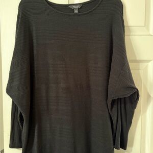 Vera Wang Black Ribbed Crewneck Top